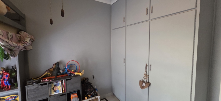 4 Bedroom Property for Sale in Carters Glen Northern Cape